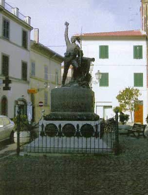 foto Monte Porzio Catone monumento al Garibaldino